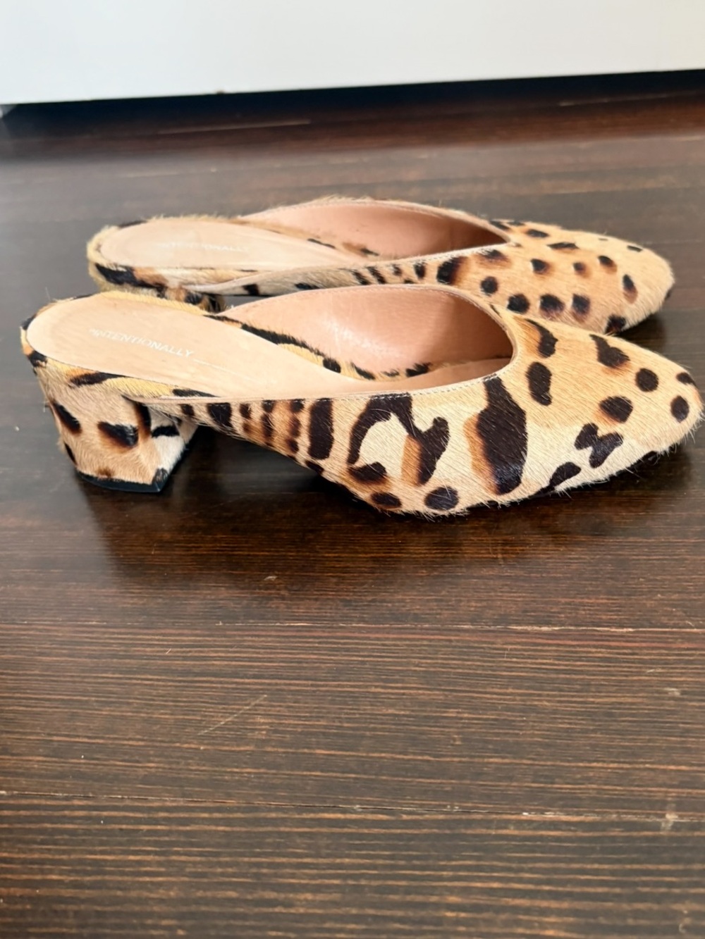 Leopard Print Slip-On Block Heel Mules - Tan/Black